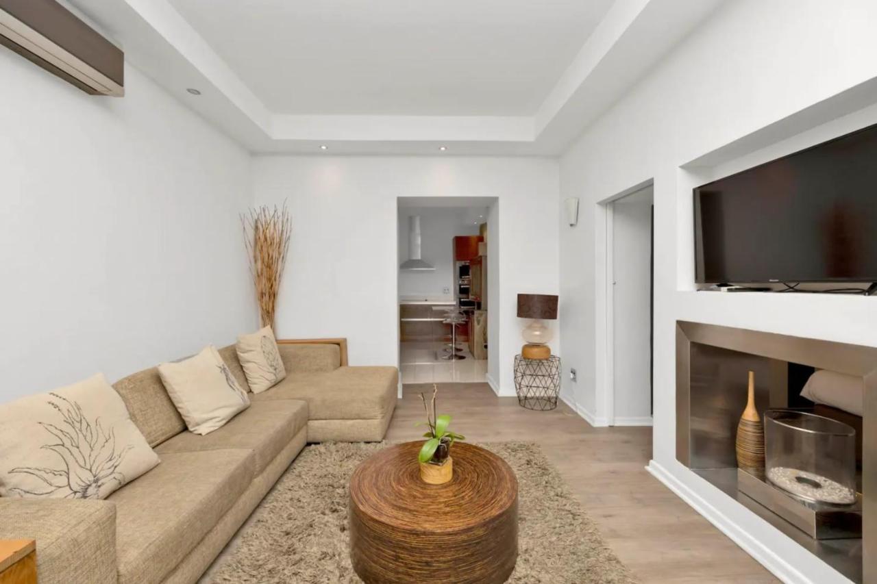 Charming Townhouse In De Waterkant Cape Town Bagian luar foto